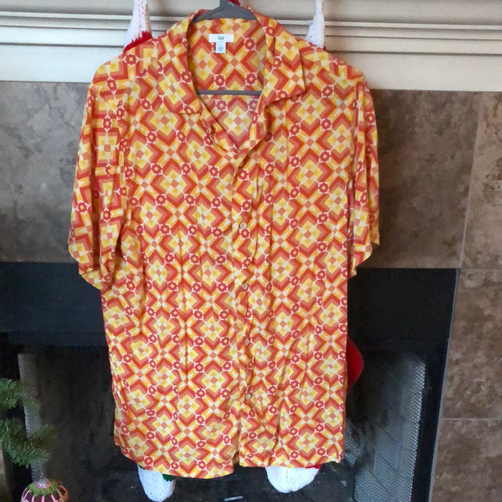 Men’s Geometric Patterned Orange Shirt